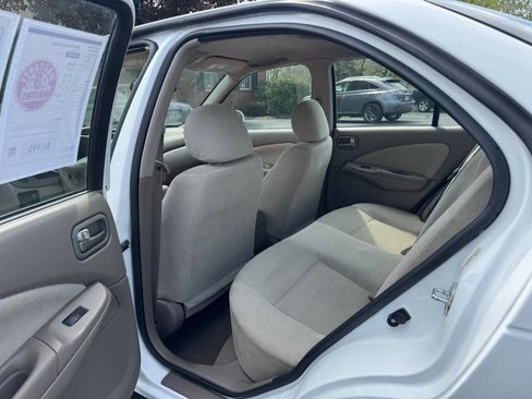 Used 2006 Nissan Sentra 1.8 S FWD image 11