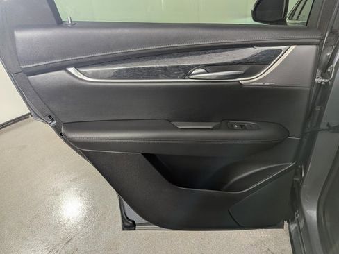 Used 2022 Cadillac XT5 Premium Luxury image 15