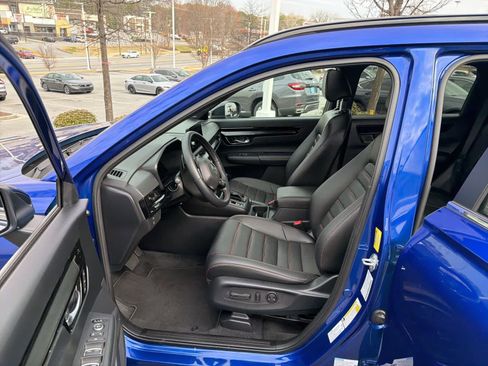 Used 2025 Honda CR-V Sport Touring image 16