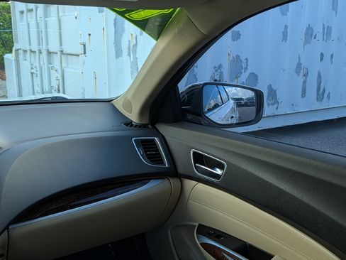 Used 2019 Acura TLX FWD image 16