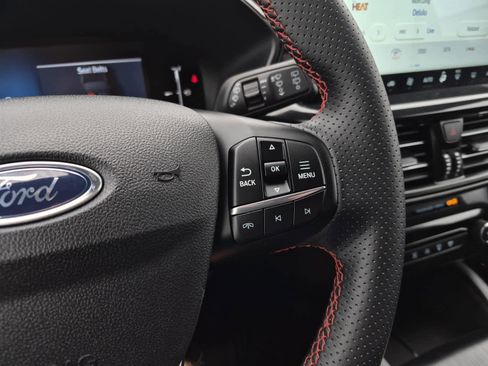 Used 2025 Ford Escape ST-Line w/ Tech Pack #1 image 18