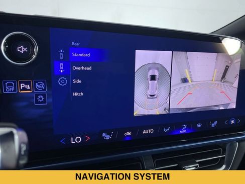 Certified 2024 Chevrolet Equinox EV LT FWD image 7