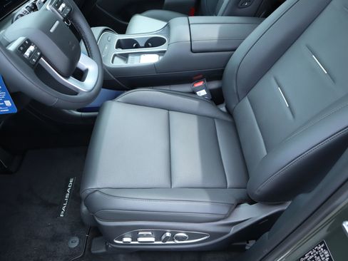 New 2026 Hyundai Palisade Calligraphy AWD/4WD image 11