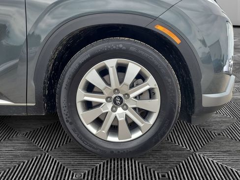Used 2025 Hyundai Palisade SEL AWD/4WD image 16