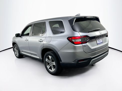 Used 2023 Honda Pilot EX-L image 7