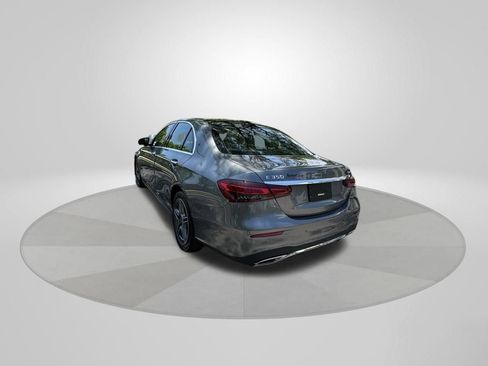 Used 2023 Mercedes-Benz E 350 4MATIC Sedan image 5