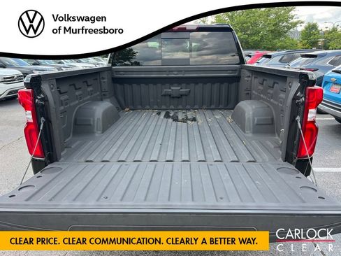 Used 2025 Chevrolet Silverado 1500 High Country w/ Z71 Off-Road Package AWD/4WD image 17