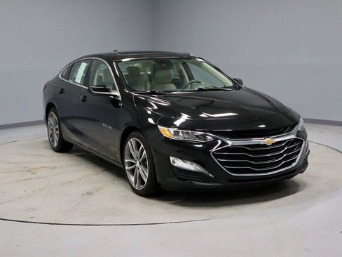 Used 2024 Chevrolet Malibu LT image 1