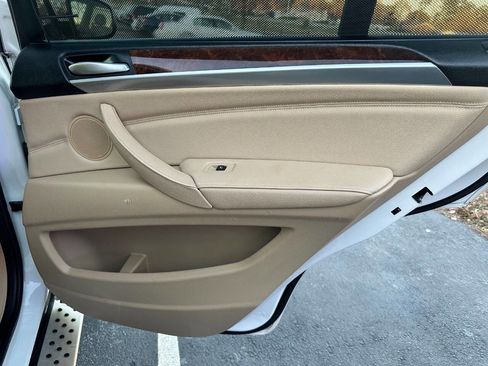 Used 2012 BMW X5 xDrive35i image 19