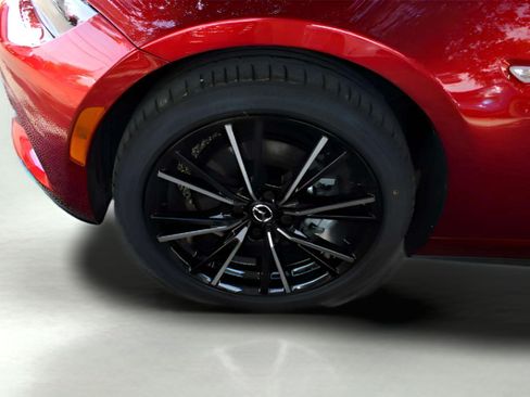 Used 2025 MAZDA MX-5 Miata Grand Touring RWD image 35