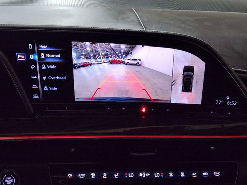 Used 2021 Cadillac Escalade Premium Luxury Platinum image 39