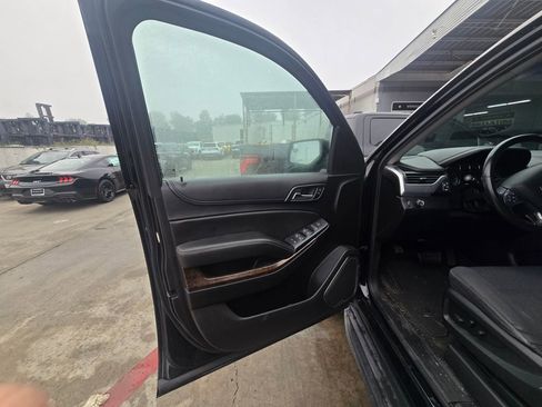 Used 2017 Chevrolet Tahoe LS w/ Enhanced Driver Alert Package image 7