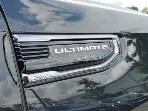 Used 2024 GMC Sierra 1500 Denali Ultimate AWD/4WD image 7