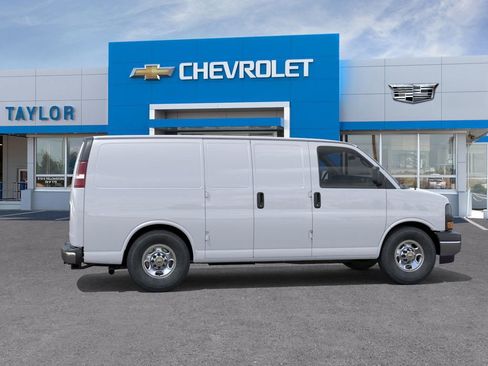 New 2025 Chevrolet Express 3500 w/ Driver Convenience Package RWD image 5