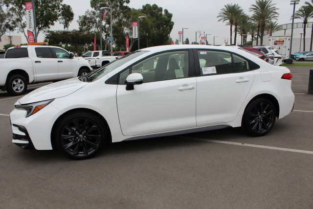 Certified 2026 Toyota Corolla SE FWD image 7