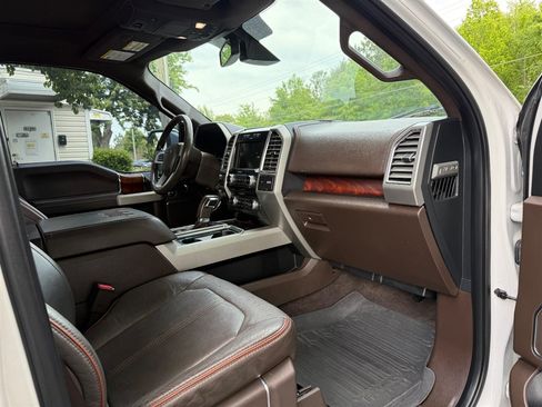 Used 2016 Ford F150 King Ranch w/ Equipment Group 601A Luxury AWD/4WD image 14