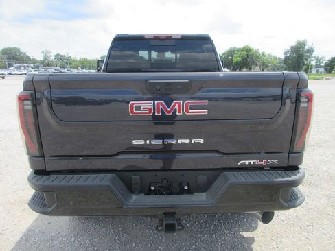 New 2026 GMC Sierra 2500 AT4X AWD/4WD image 6