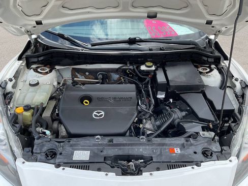 Used 2012 MAZDA MAZDA3 i Sport FWD image 43