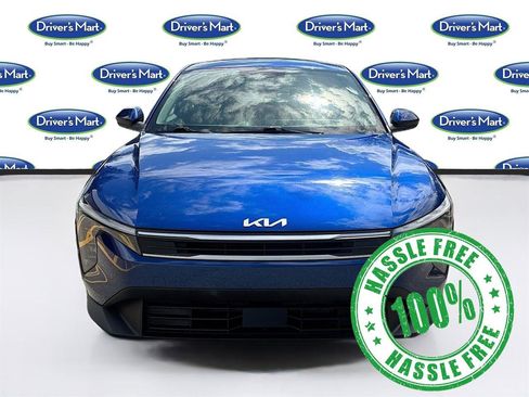 Used 2025 Kia K4 LXS image 2