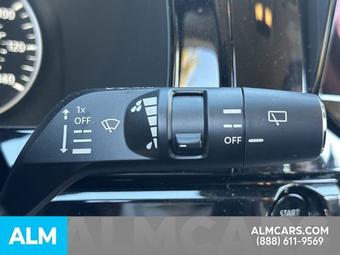 Used 2025 Nissan Pathfinder SV image 13