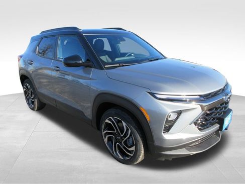 New 2026 Chevrolet TrailBlazer RS w/ Convenience Package FWD image 8