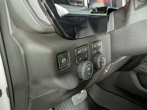 New 2026 Chevrolet Silverado 3500 LTZ w/ LTZ Plus Package AWD/4WD image 17