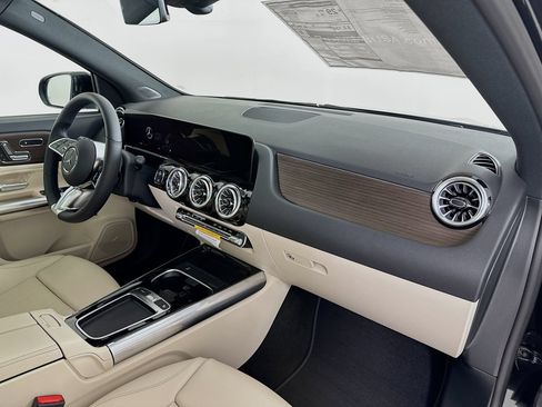 New 2026 Mercedes-Benz GLA 250 image 29