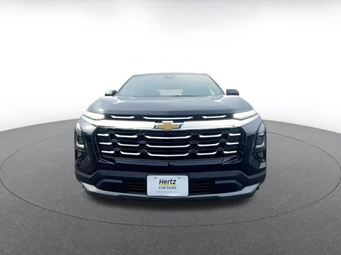 Used 2025 Chevrolet Equinox LT image 4