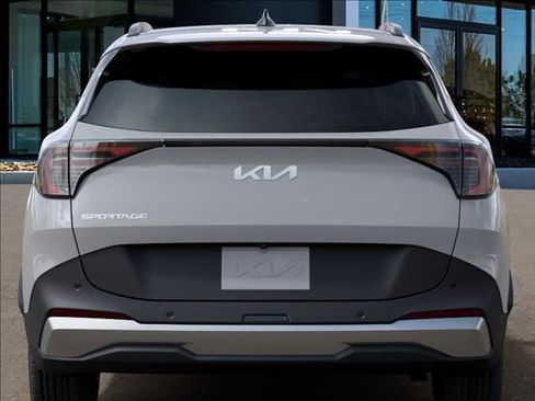New 2026 Kia Sportage EX image 13