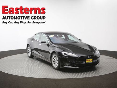 Used 2017 Tesla Model S 60D AWD/4WD image 46