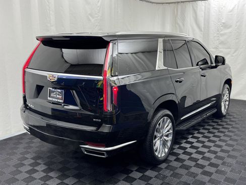 Used 2021 Cadillac Escalade Premium Luxury image 11