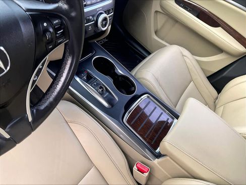 Used 2018 Acura MDX SH-AWD w/ Technology Package image 19