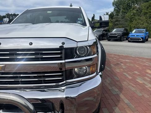 Used 2015 Chevrolet Silverado 2500 W/T w/ WT Convenience Package AWD/4WD image 21