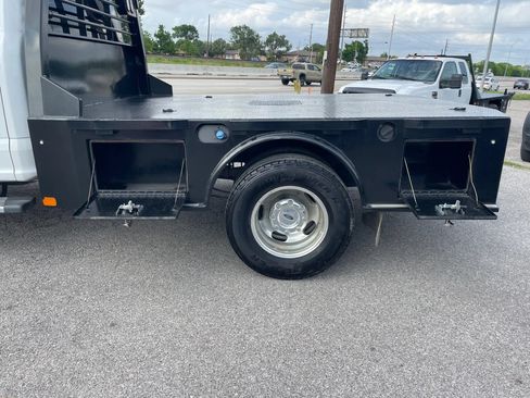 Used 2019 Ford F350 XL w/ Power Equipment Group AWD/4WD image 11