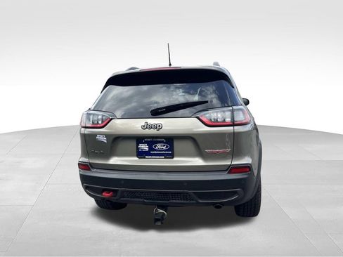 Used 2021 Jeep Cherokee Trailhawk AWD/4WD image 5