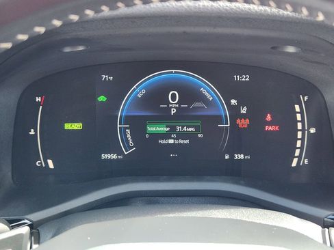 Used 2025 Toyota Camry SE image 18