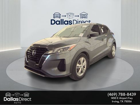 Used 2023 Nissan Kicks S image 5