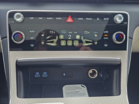 New 2026 Genesis GV80 3.5T Prestige image 16