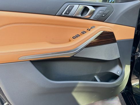 New 2026 BMW X5 xDrive50e w/ M Sport Package image 22