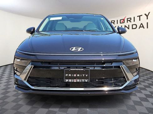 New 2026 Hyundai Sonata SEL FWD image 2