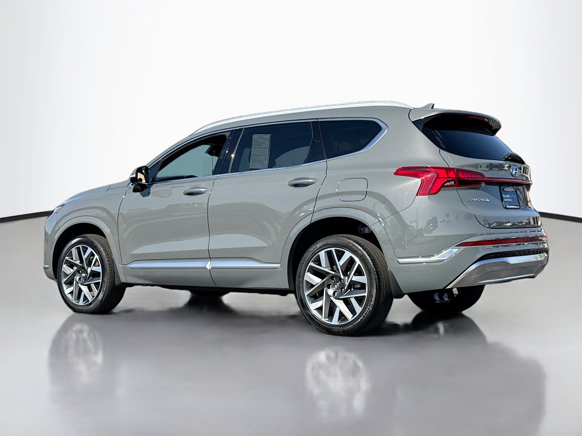 Used 2023 Hyundai Santa Fe Calligraphy AWD/4WD image 13