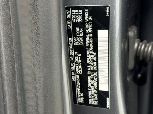 Used 2018 Volvo S60 T5 Dynamic w/ Vision Package FWD image 12