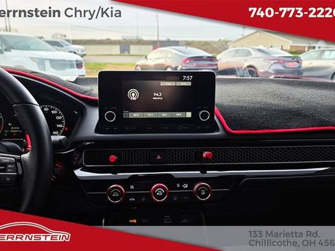 Used 2024 Honda Civic Sport image 9