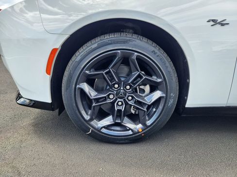 New 2026 Dodge Charger R/T AWD/4WD image 10