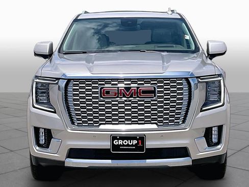 Used 2023 GMC Yukon Denali AWD/4WD image 4