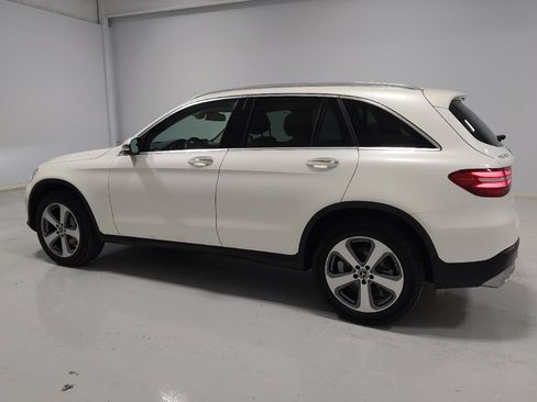 Used 2019 Mercedes-Benz GLC 300 4MATIC w/ Driver Assistance Package image 3