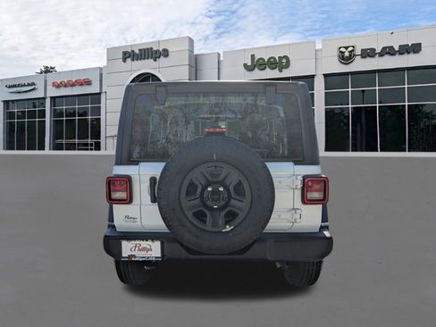 New 2026 Jeep Wrangler Unlimited Sport image 4