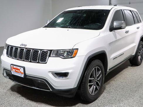 Used 2019 Jeep Grand Cherokee Limited AWD/4WD image 30