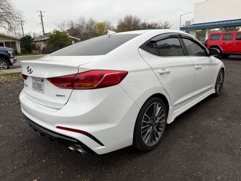 Used 2018 Hyundai Elantra Sport image 2