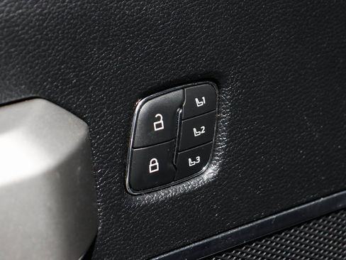 Used 2020 Ford F250 Lariat w/ Lariat Value Package image 17